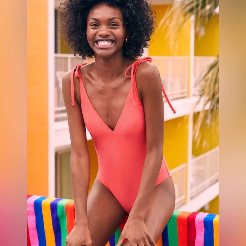 NWT Aerie Swim | Aerie V One Piece Swimsuit